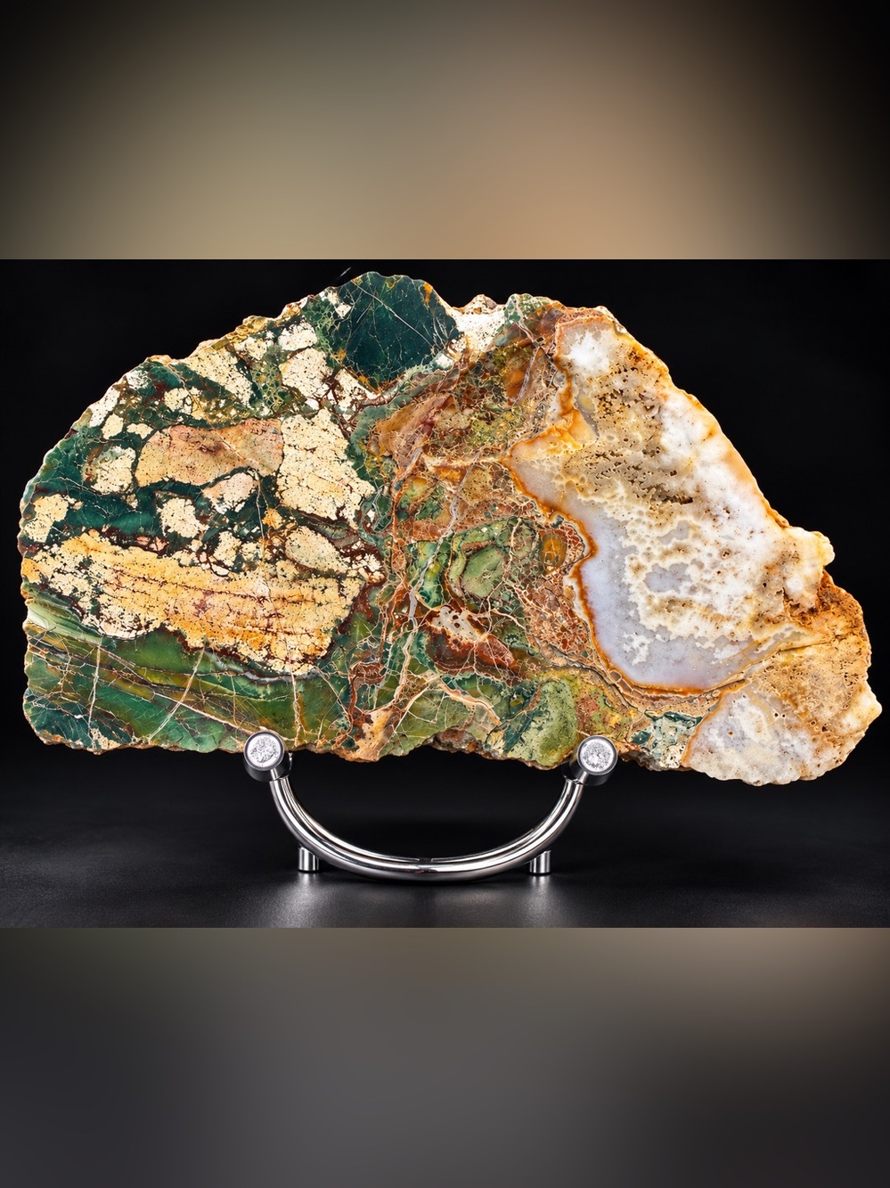 Brecciated jasper